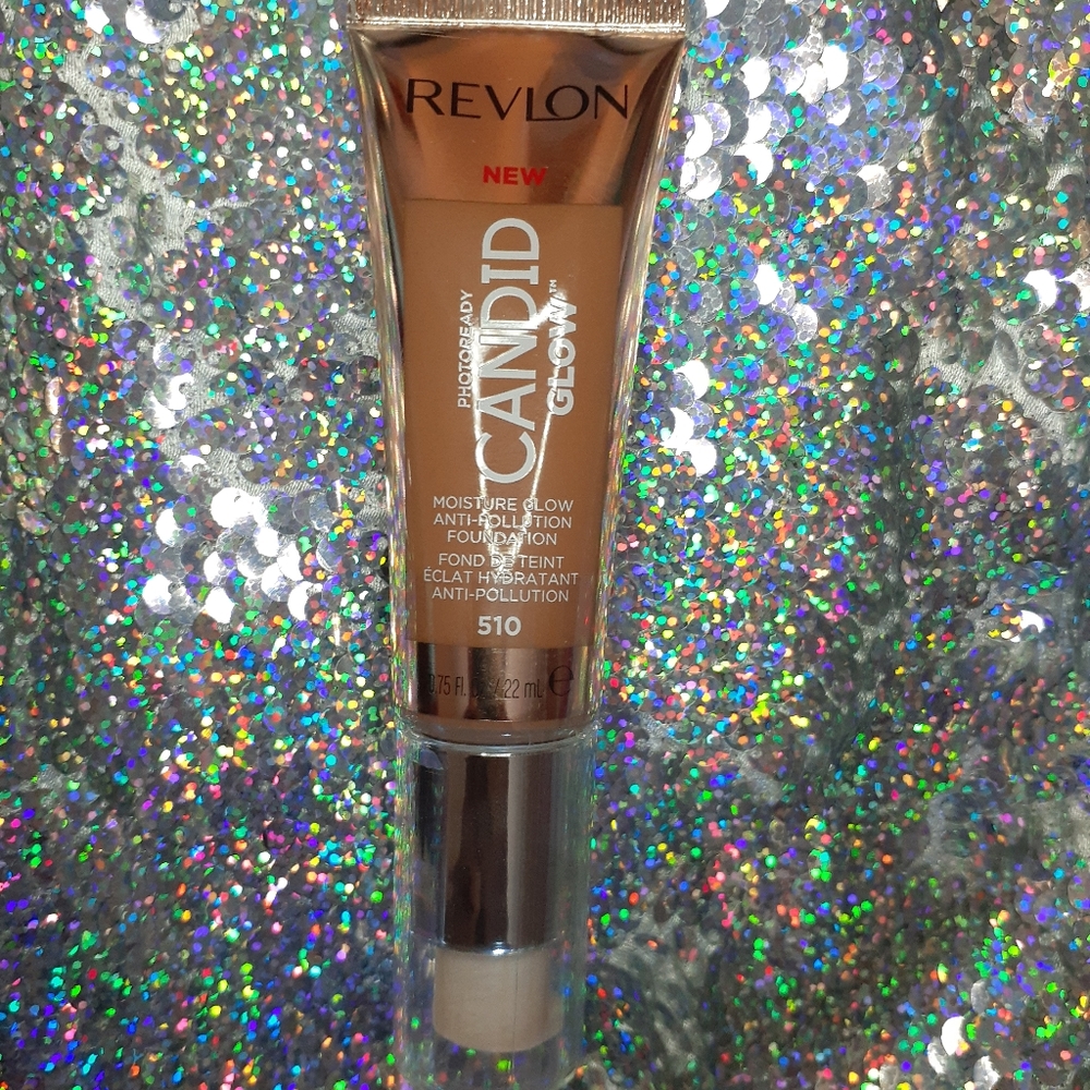 Revlon Candid Glow Foundation - New Face